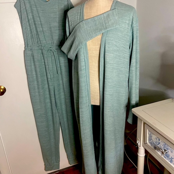 NWOT FREE PEOPLE Bi Coastal set size medium color: Garden Jem . - Picture 3 of 13